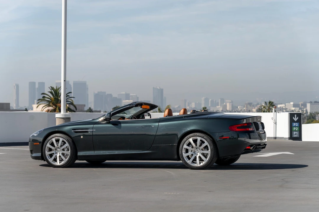 2010 Aston Martin DB9 - Image 28 of 31