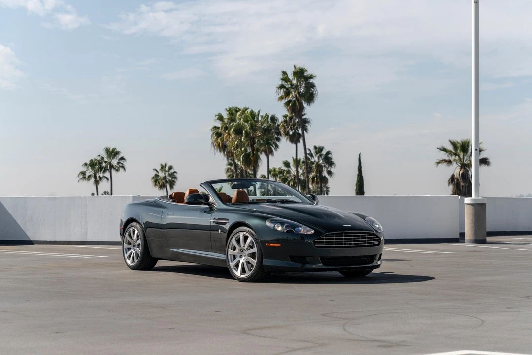 2010 Aston Martin DB9 - Image 7 of 31