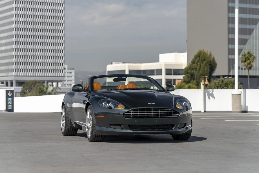 2010 Aston Martin DB9 - Image 17 of 31