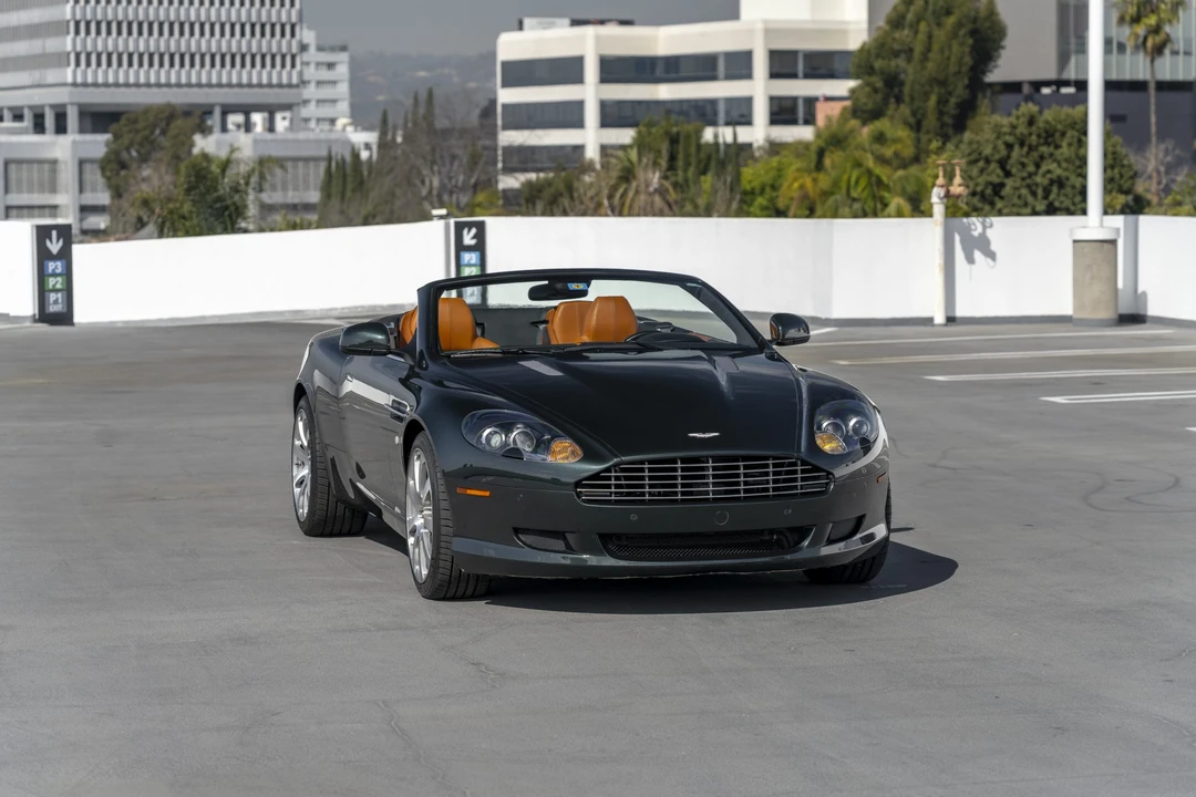 2010 Aston Martin DB9 - Image 16 of 31