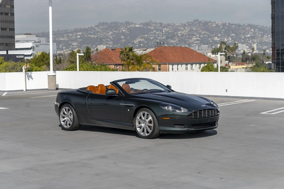 2010 Aston Martin DB9 - Image 2 of 31