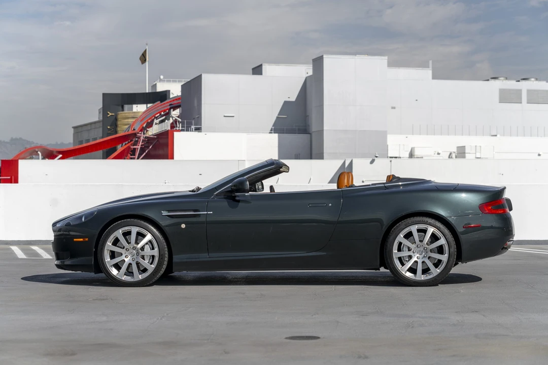 2010 Aston Martin DB9 - Image 26 of 31