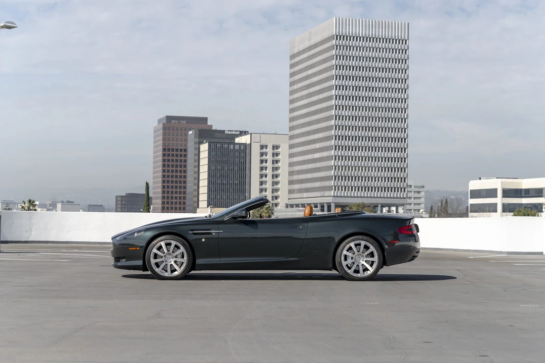 2010 Aston Martin DB9 - Image 23 of 31
