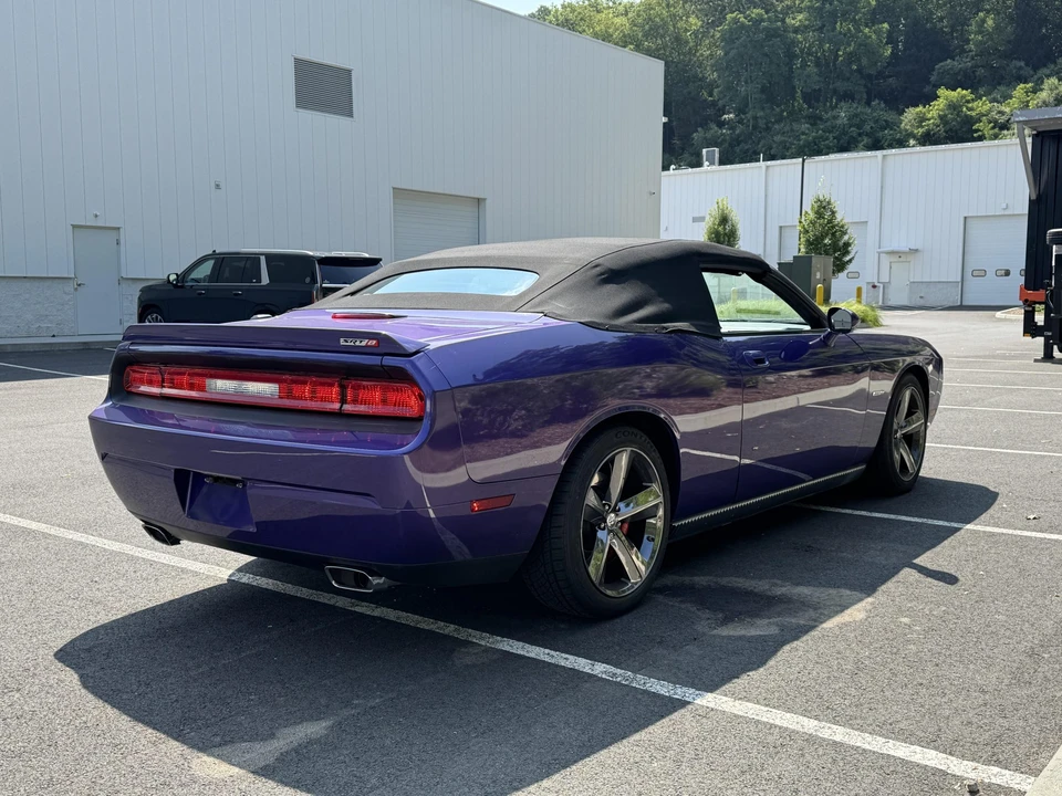 2010 Dodge Challenger SRT8 & 392 3rd Gen - Image 11 of 31