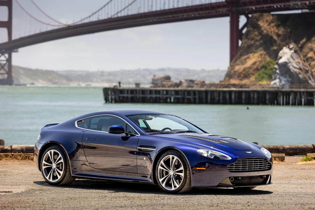 2011 Aston Martin V12 Vantage (2010-2018) - Image 20 of 31