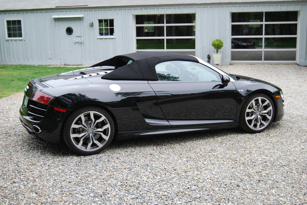 2011 Audi 42 R8 - Image 13 of 31