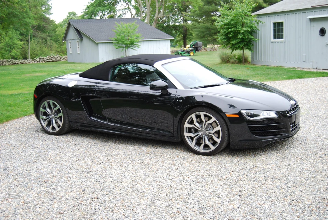 2011 Audi 42 R8 - Image 15 of 31