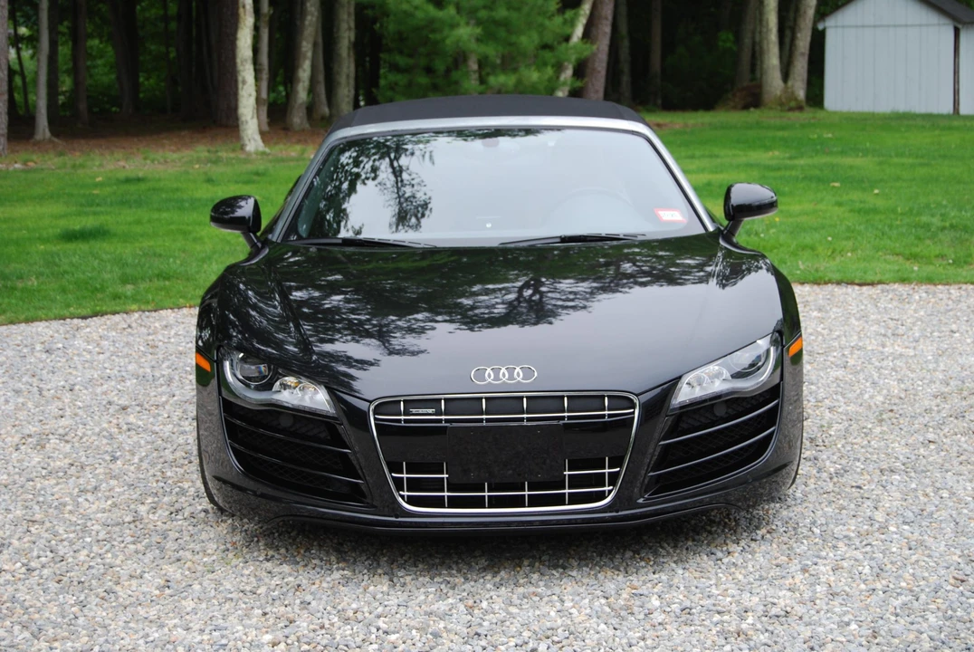2011 Audi 42 R8 - Image 3 of 31