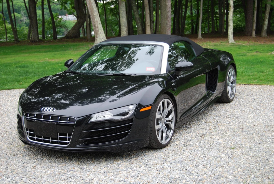 2011 Audi 42 R8 - Image 4 of 31