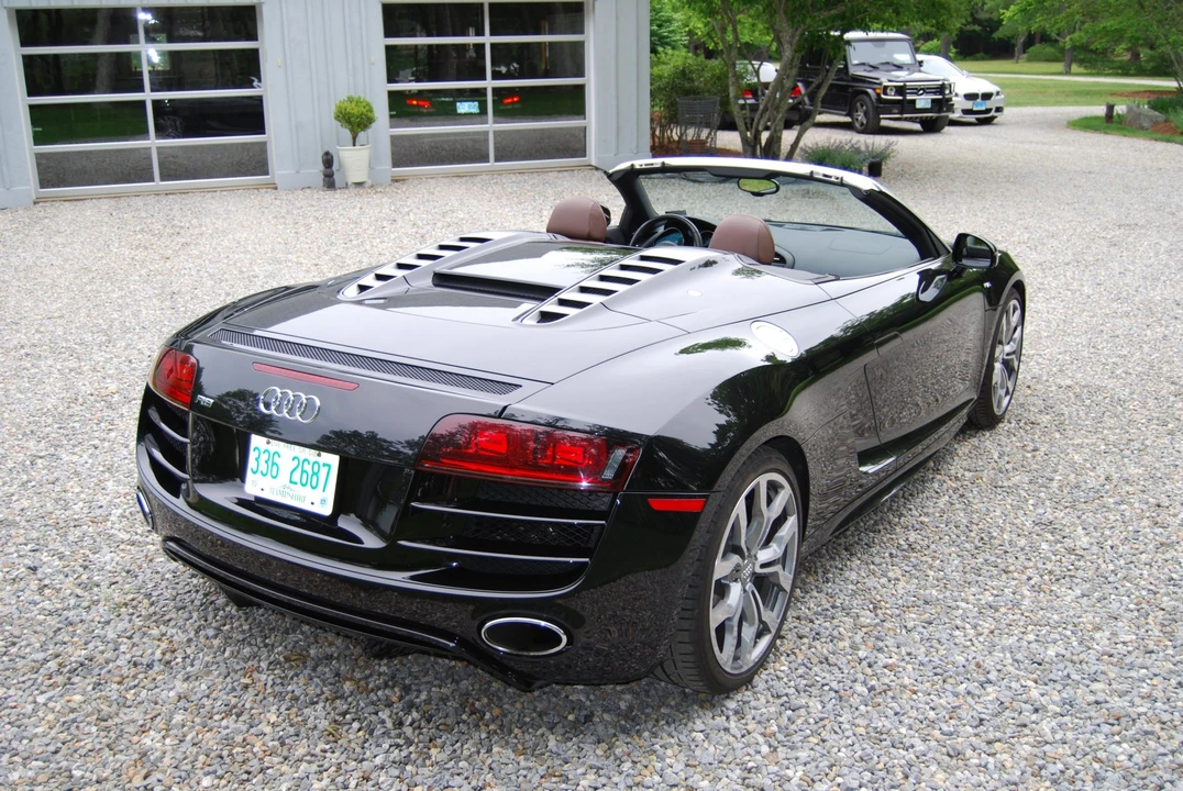 2011 Audi 42 R8 - Image 23 of 31