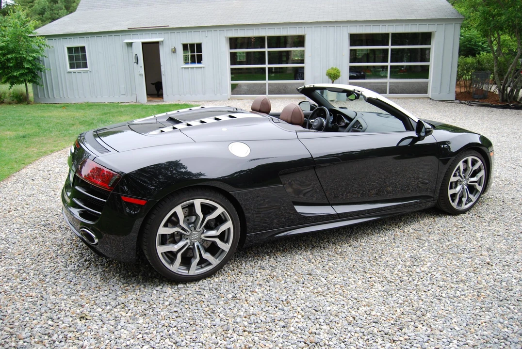 2011 Audi 42 R8 - Image 24 of 31