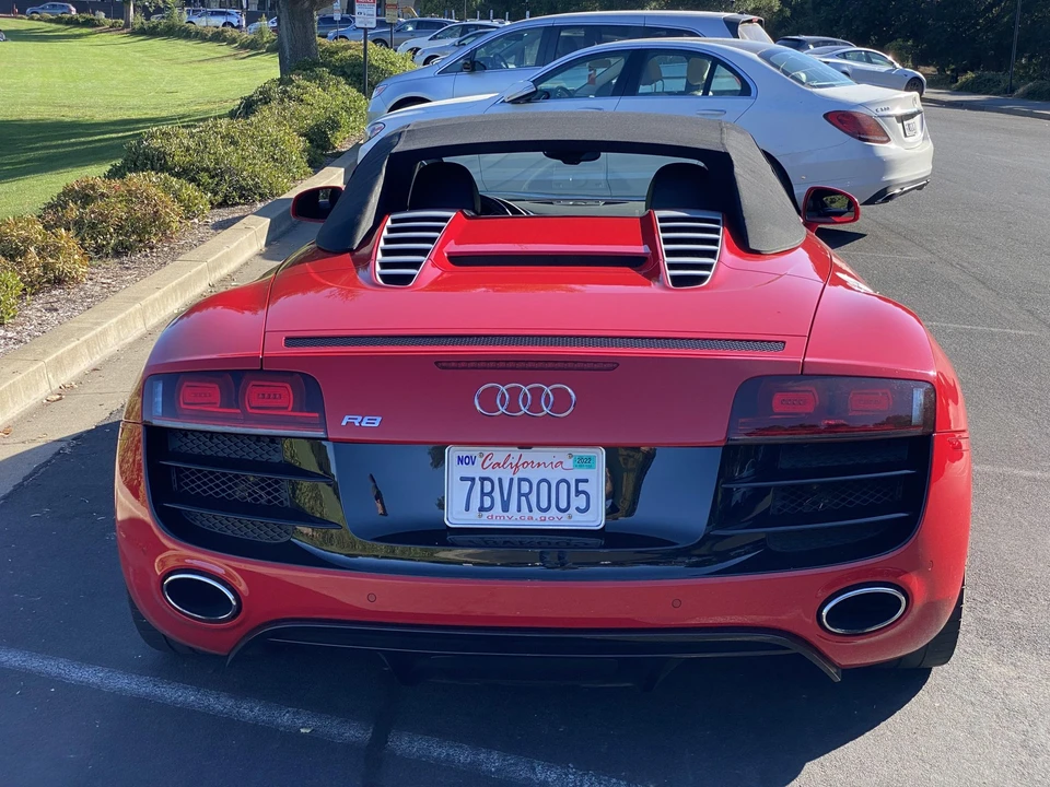 2011 Audi 42 R8 - Image 22 of 31