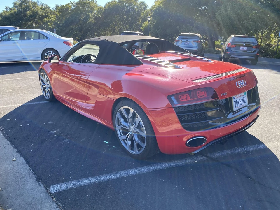 2011 Audi 42 R8 - Image 23 of 31