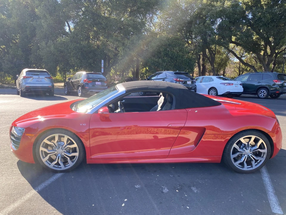 2011 Audi 42 R8 - Image 24 of 31