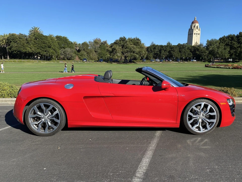 2011 Audi 42 R8 - Image 5 of 31