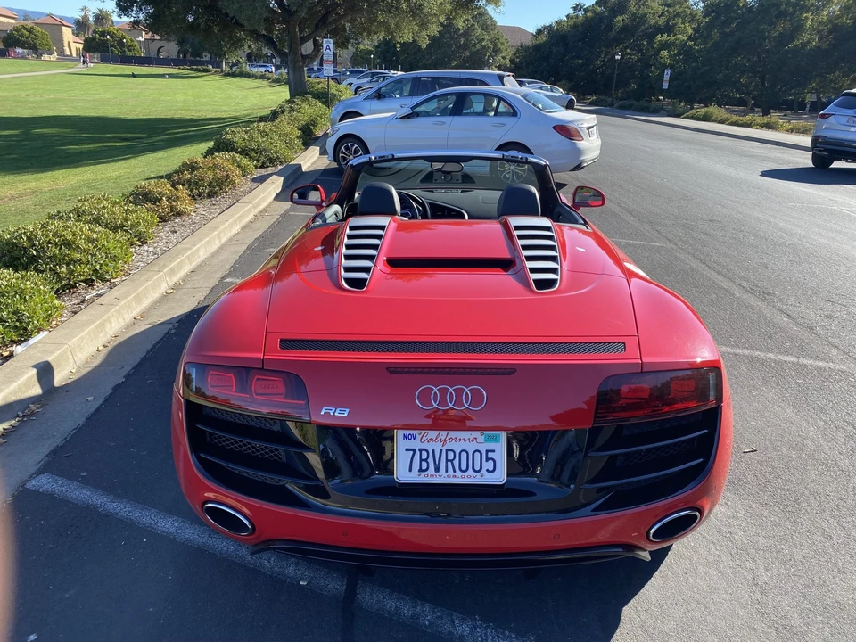 2011 Audi 42 R8 - Image 10 of 31