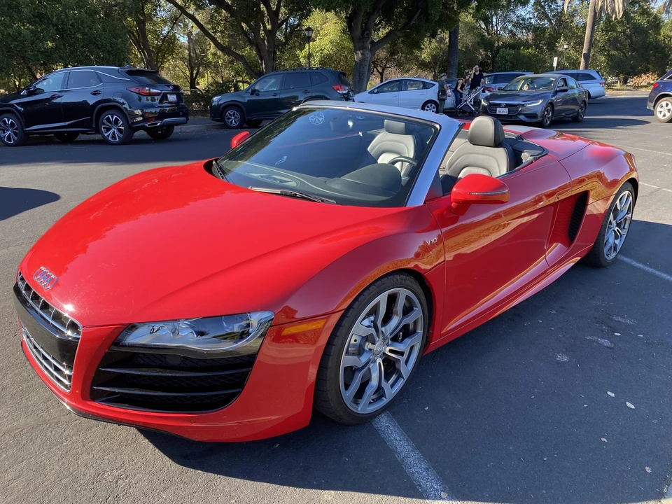 2011 Audi 42 R8 - Image 2 of 31