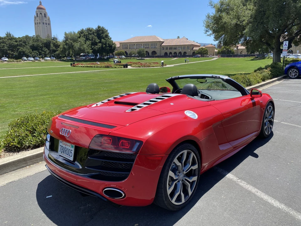 2011 Audi 42 R8 - Image 8 of 31