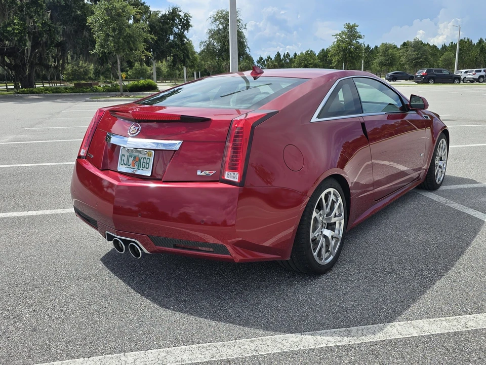 2011 Cadillac CTS-V 2nd Gen - Image 16 of 31