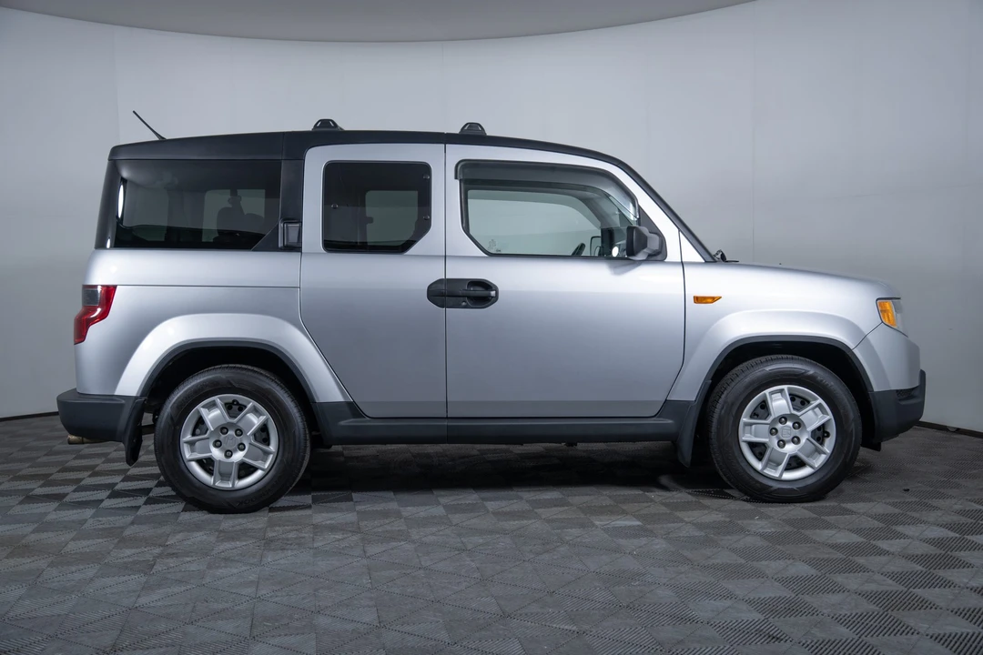2011 Honda Element - Image 14 of 31