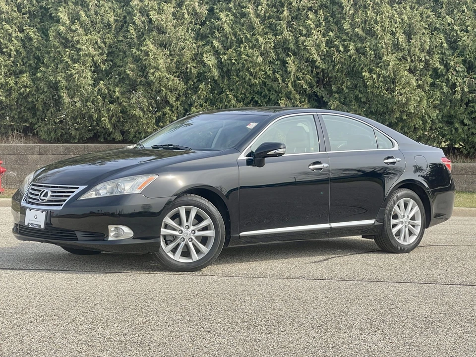 2011 Lexus ES 5th Gen - Image 4 of 31
