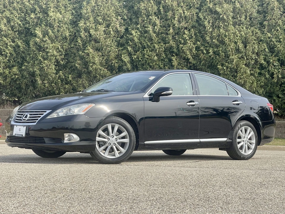 2011 Lexus ES 5th Gen - Image 3 of 31