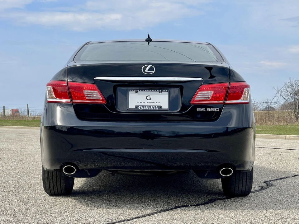 2011 Lexus ES 5th Gen - Image 29 of 31
