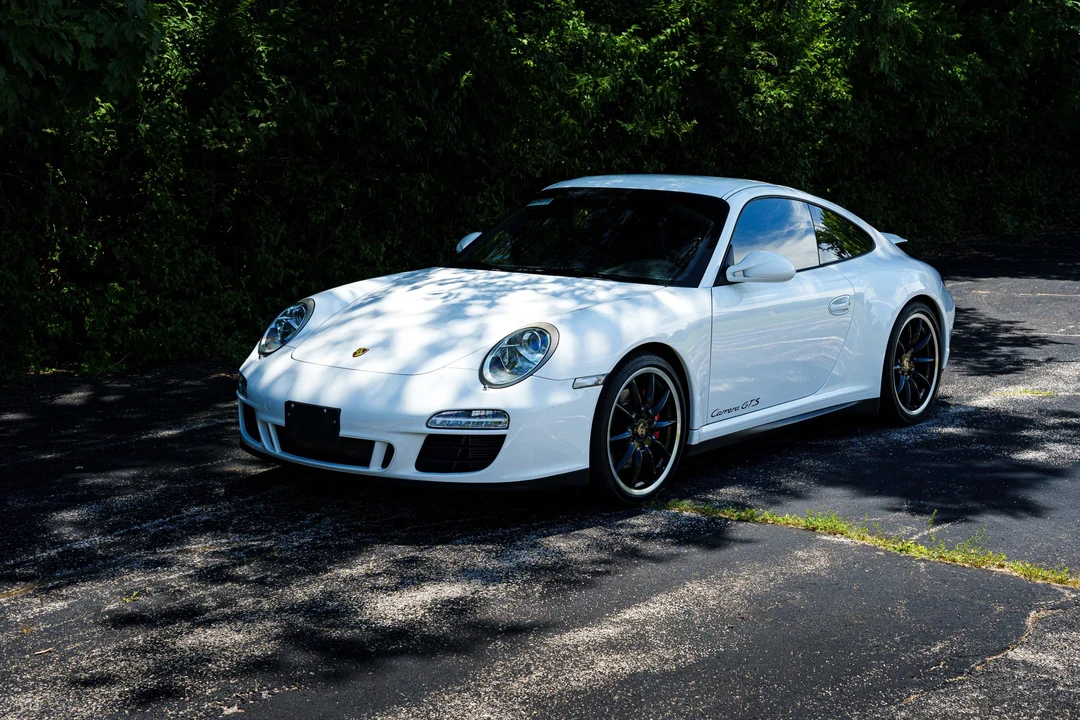 2011 Porsche 997 Carrera GTS - Image 2 of 31