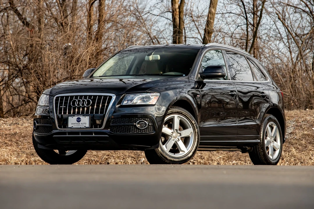 2012 Audi 8R Q5 - Image 4 of 31