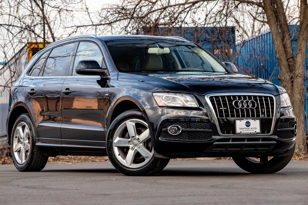 2012 Audi 8R Q5 - Image 7 of 31