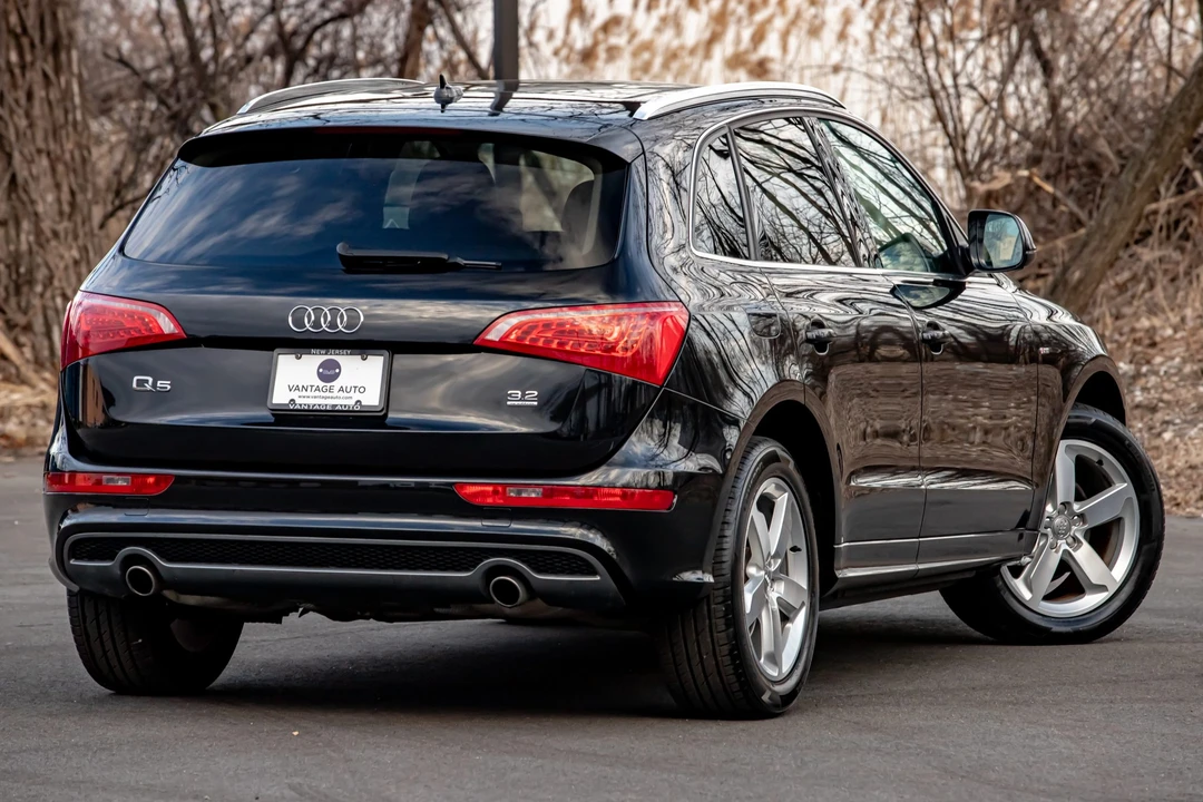 2012 Audi 8R Q5 - Image 11 of 31