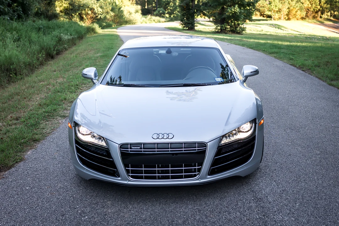 2012 Audi 42 R8 - Image 6 of 31