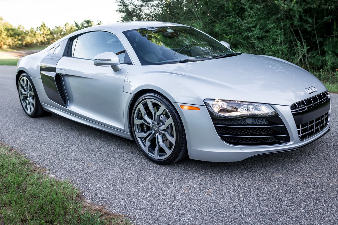 2012 Audi 42 R8 - Image 7 of 31