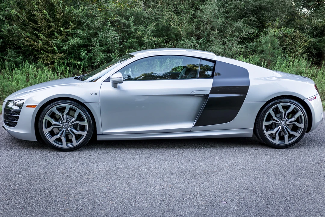2012 Audi 42 R8 - Image 17 of 31