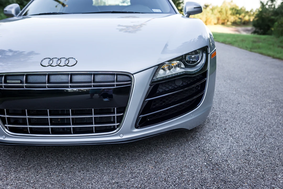 2012 Audi 42 R8 - Image 20 of 31