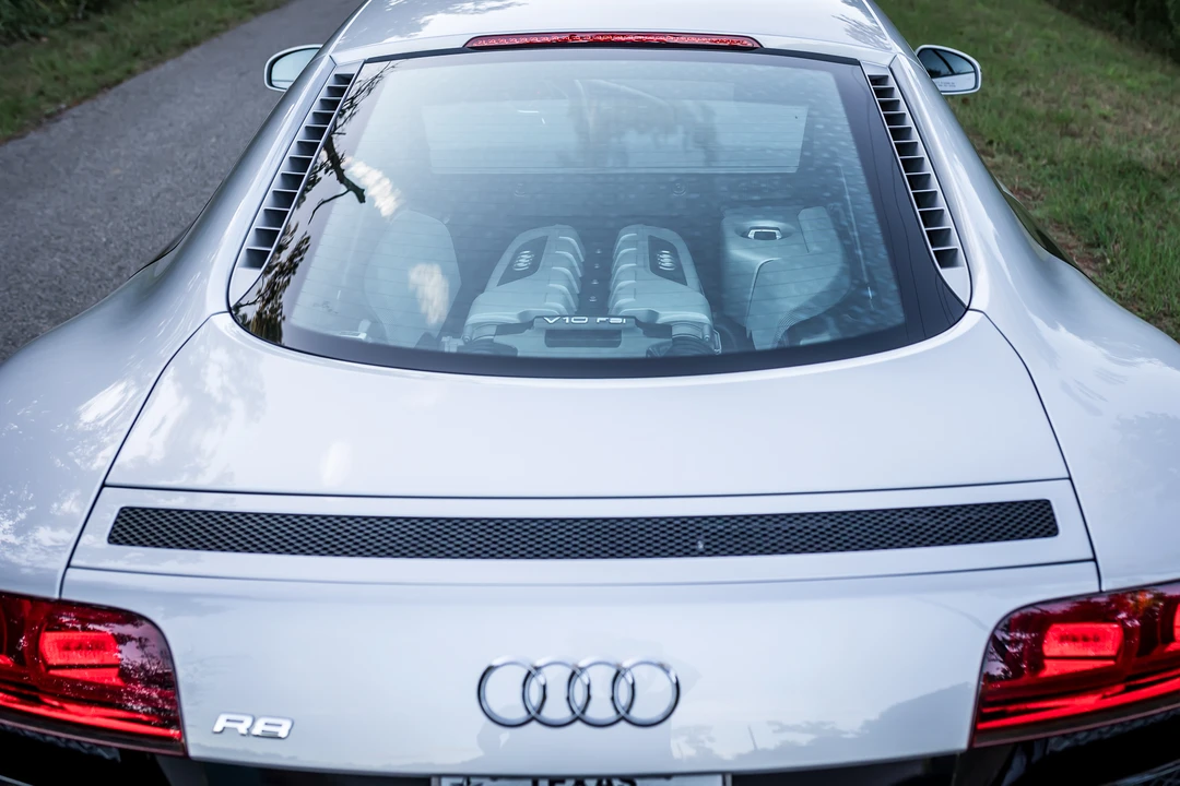 2012 Audi 42 R8 - Image 30 of 31