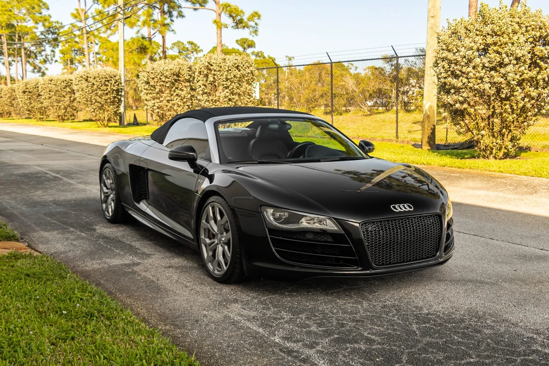 2012 Audi 42 R8 - Image 24 of 31