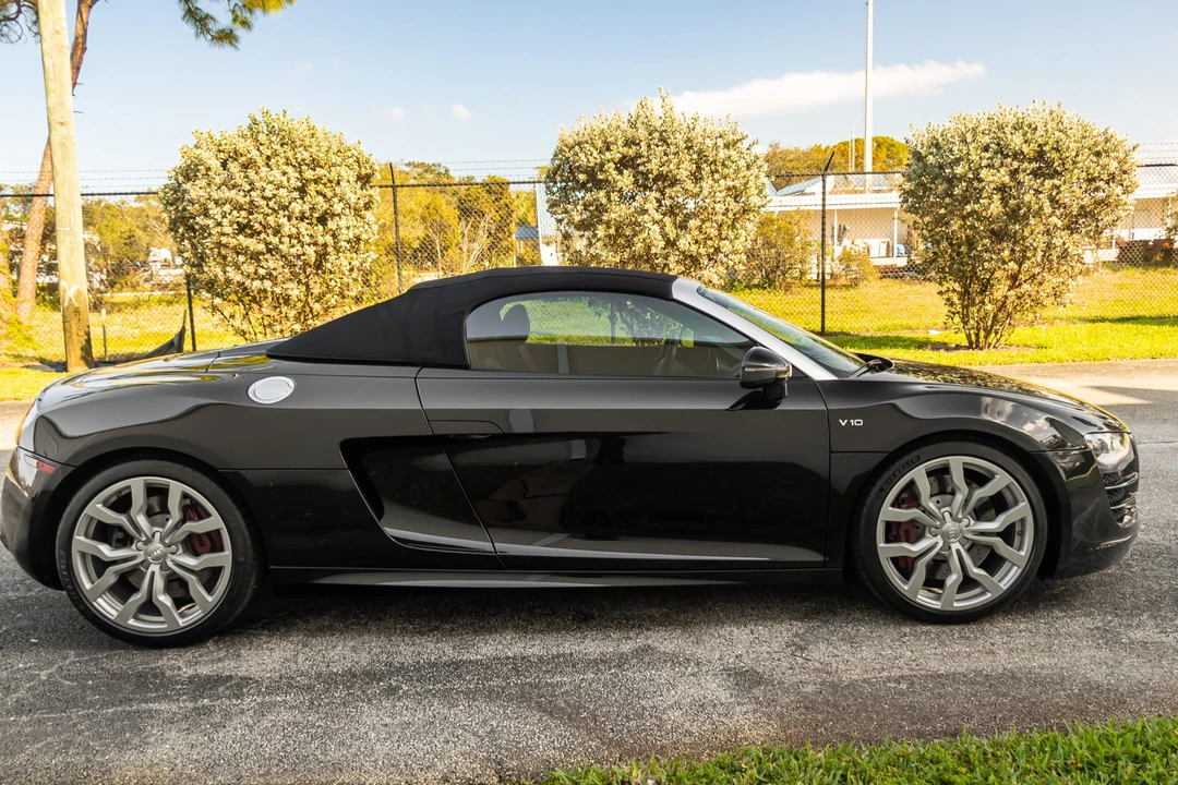 2012 Audi 42 R8 - Image 30 of 31
