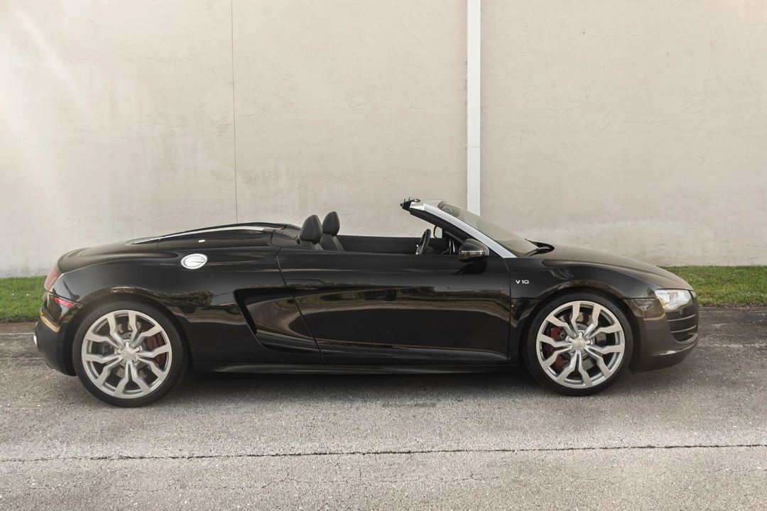 2012 Audi 42 R8 - Image 23 of 31