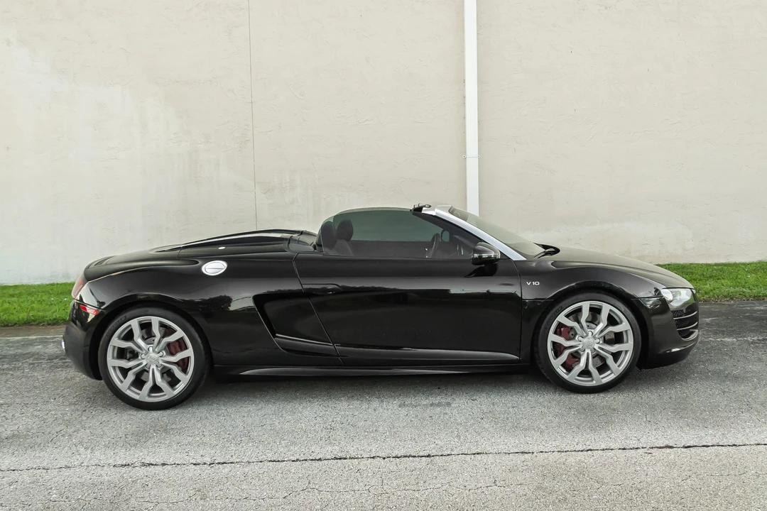 2012 Audi 42 R8 - Image 22 of 31