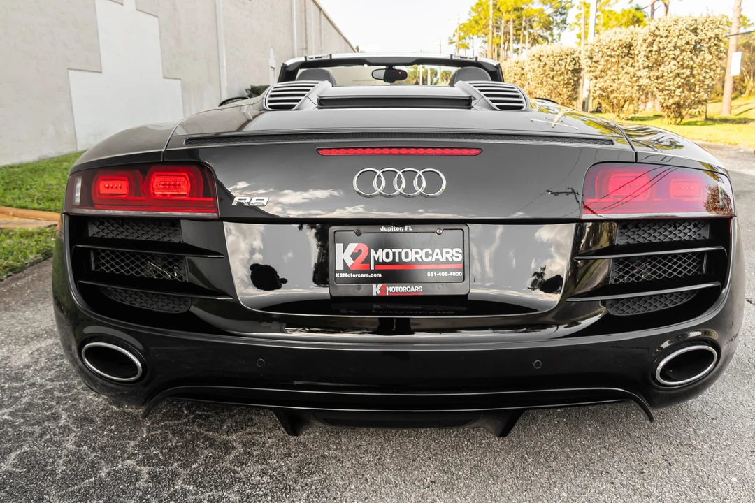 2012 Audi 42 R8 - Image 20 of 31