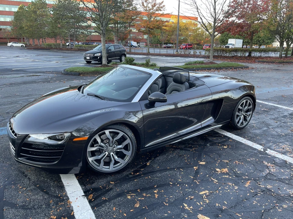 2012 Audi 42 R8 - Image 3 of 31