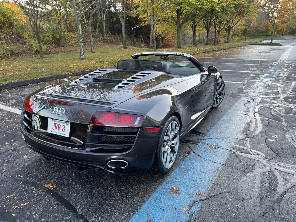 2012 Audi 42 R8 - Image 10 of 31