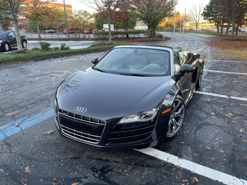 2012 Audi 42 R8 - Image 17 of 31