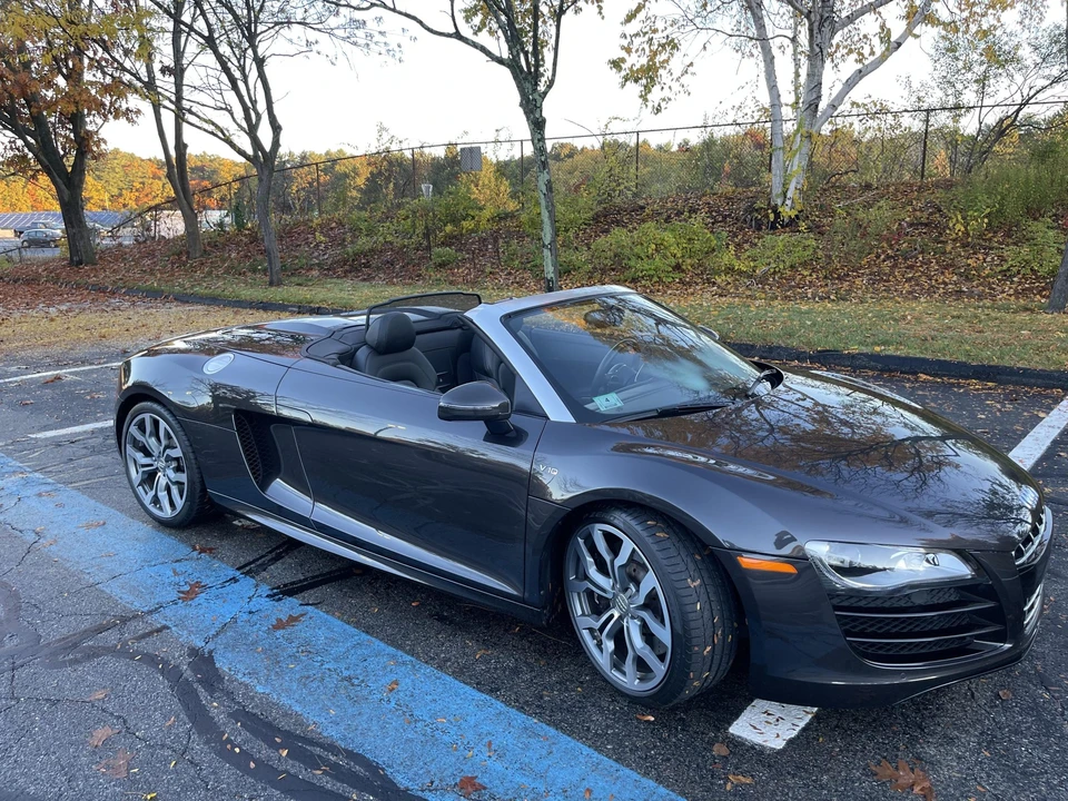 2012 Audi 42 R8 - Image 13 of 31