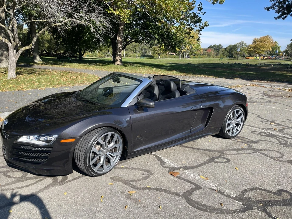 2012 Audi 42 R8 - Image 4 of 31