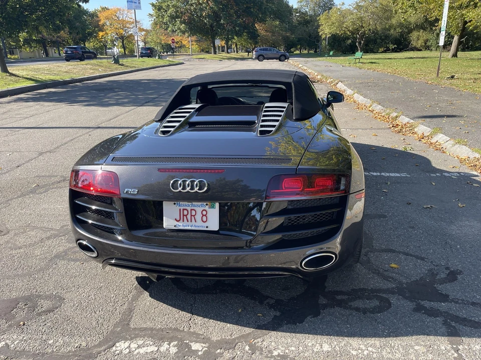 2012 Audi 42 R8 - Image 25 of 31