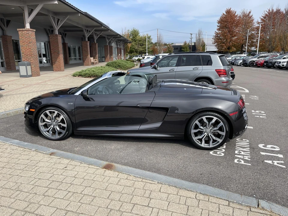 2012 Audi 42 R8 - Image 6 of 31