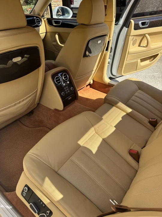 2012 Bentley Continental Flying Spur - Image 29 of 31