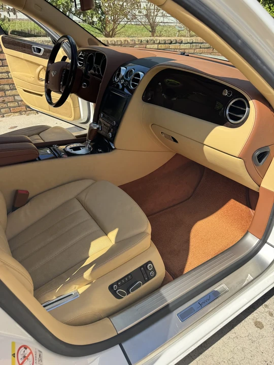 2012 Bentley Continental Flying Spur - Image 24 of 31